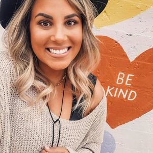 Meet your Posher, Taylor